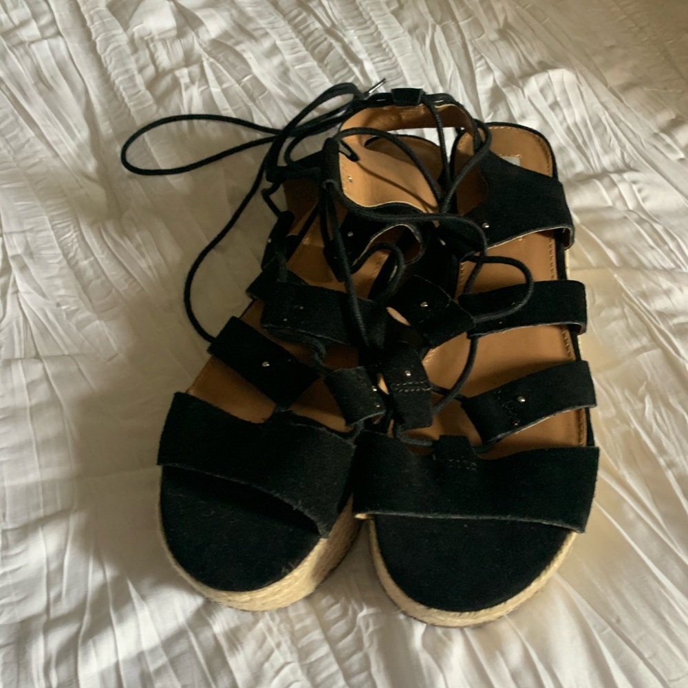 Steve Madden Platform wraparound gladiator sandals